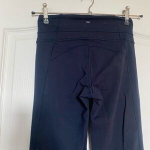 Groove Super-High-Rise Flared Pant Nulu - Like New - Sz 4